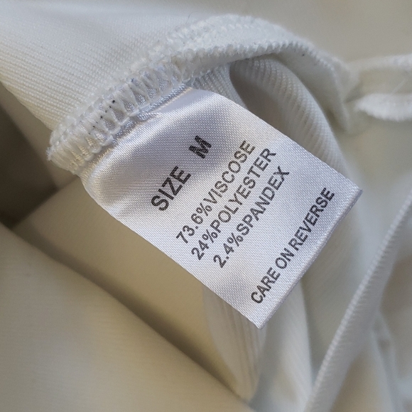 Dress - Picture 6 of 6